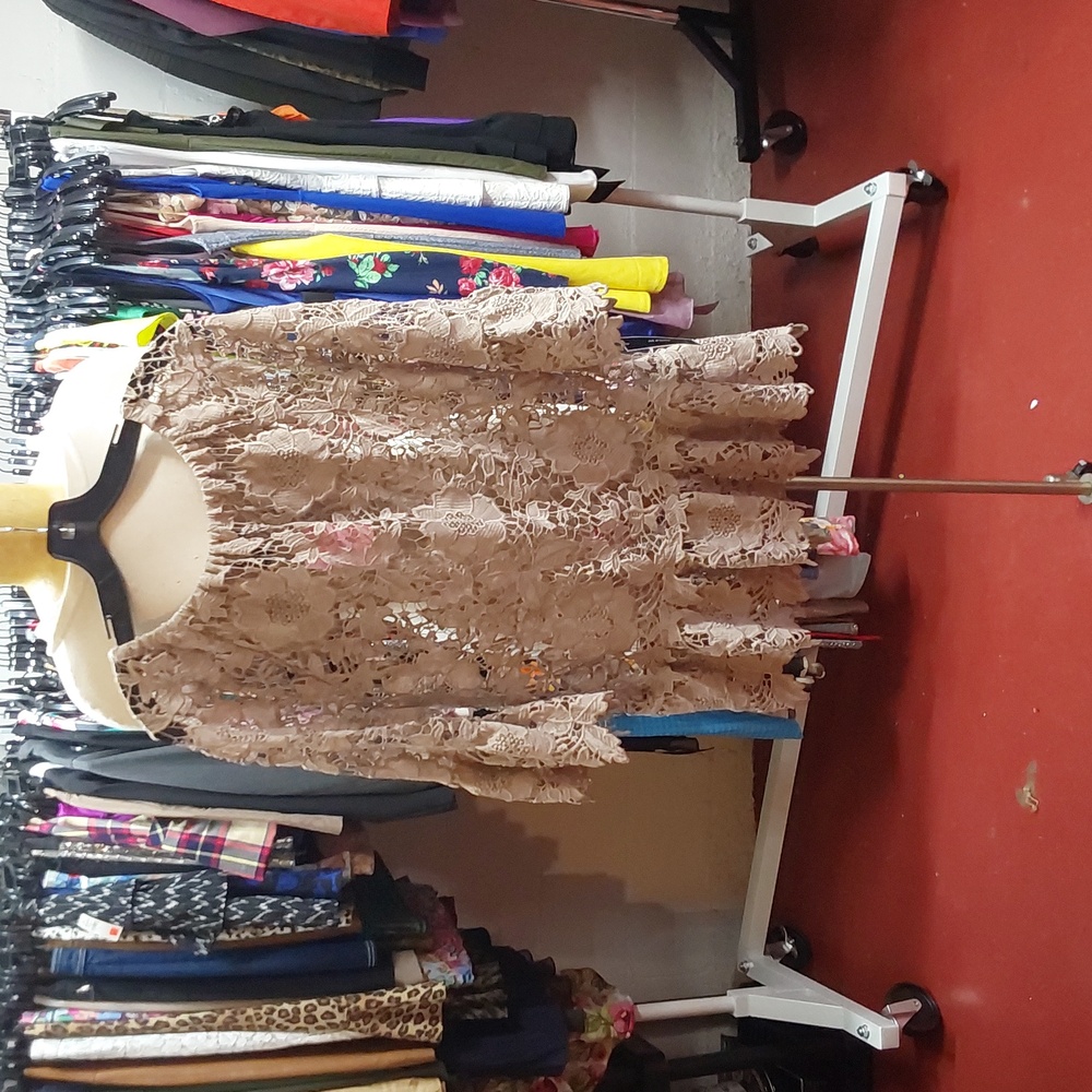 Womens Lace/Crotches Blouse